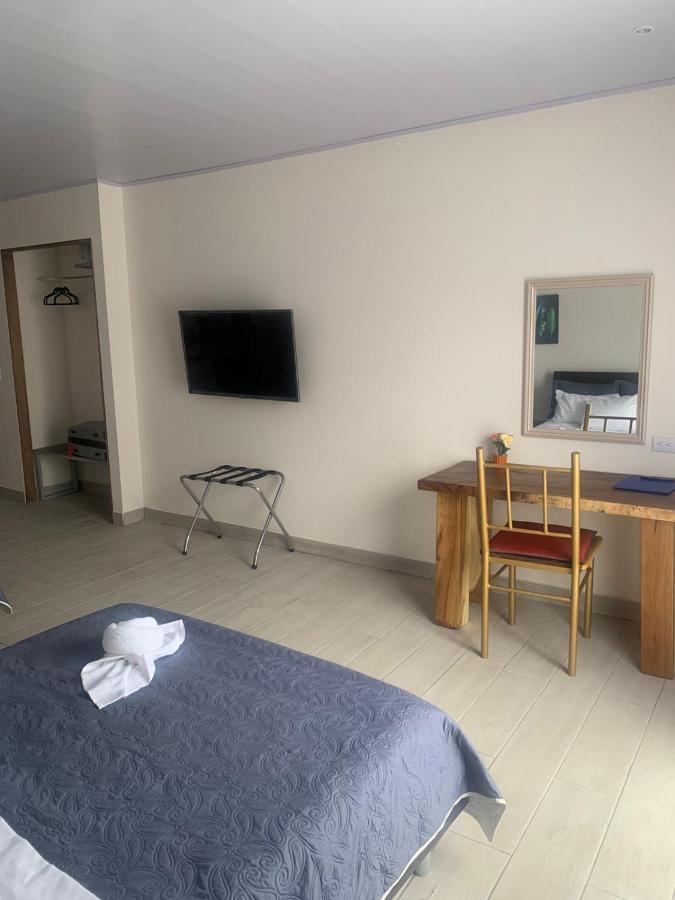 Lop Inn San Jose Aeropuerto - Costa Rica Ciudad Cariari Εξωτερικό φωτογραφία