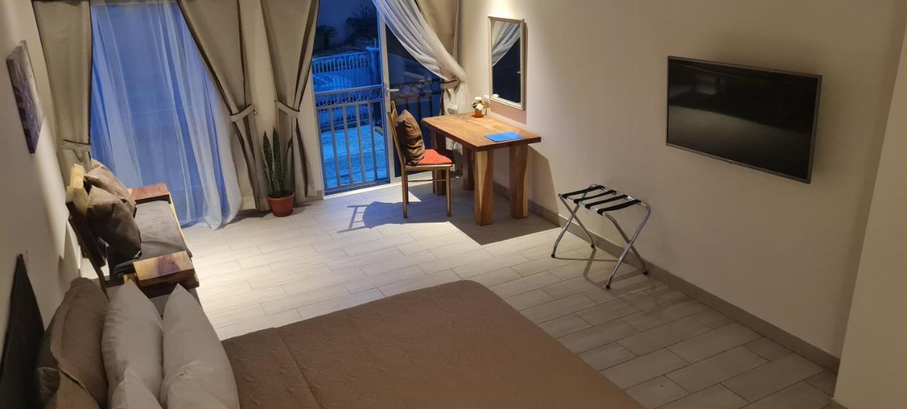 Lop Inn San Jose Aeropuerto - Costa Rica Ciudad Cariari Εξωτερικό φωτογραφία